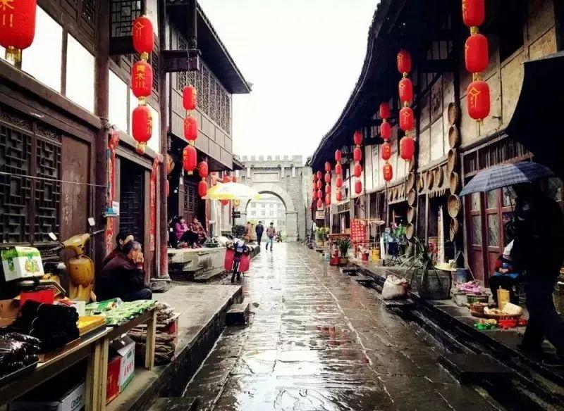 探索一些国企只签劳务公司不签正式工,但是和正式工干一样的工作,这是为什么?,共享知识的星球平台